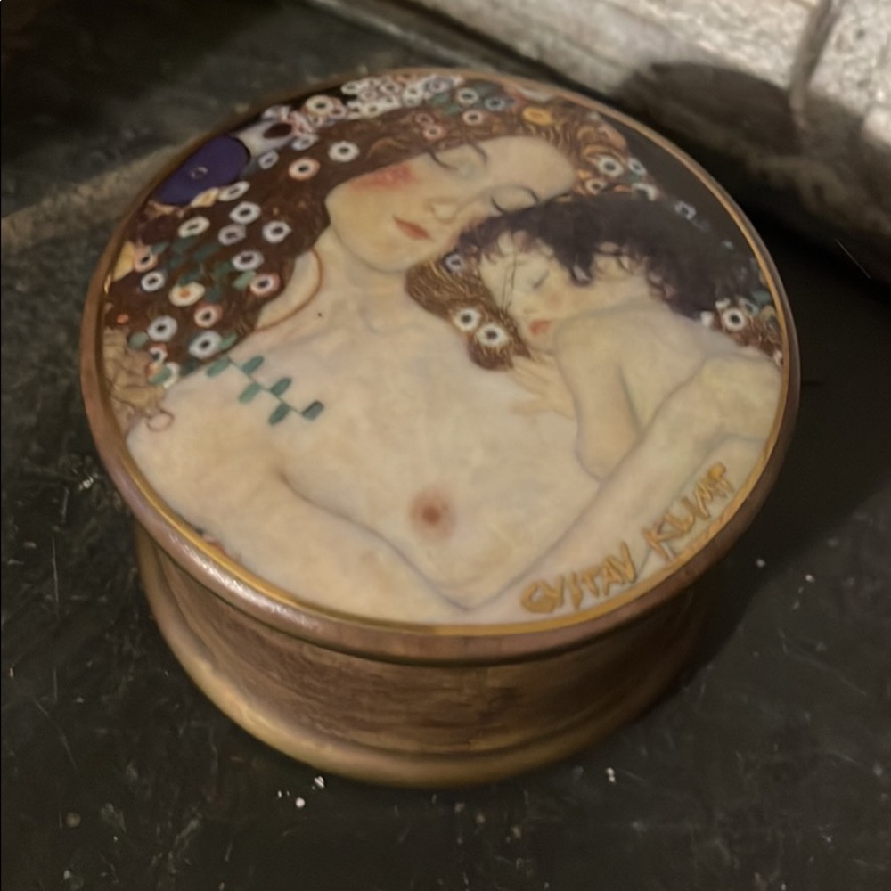Goebel trinket box Die-Drei-Lebensalter-Gustav Klimt